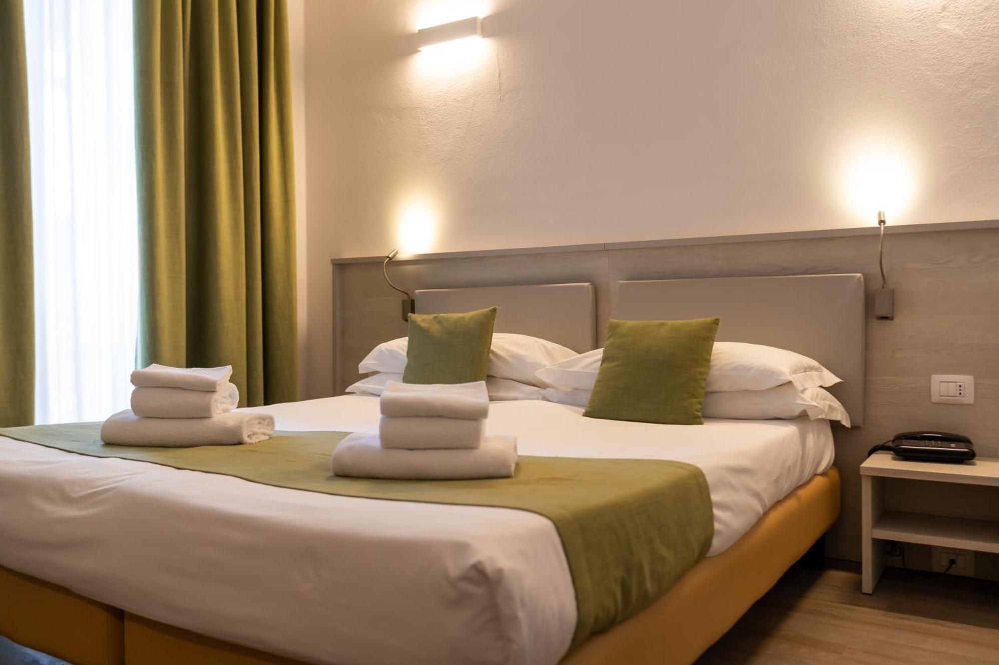 Spa Hotel Splendid Sole マネルバ・デル・ガルダ エクステリア 写真