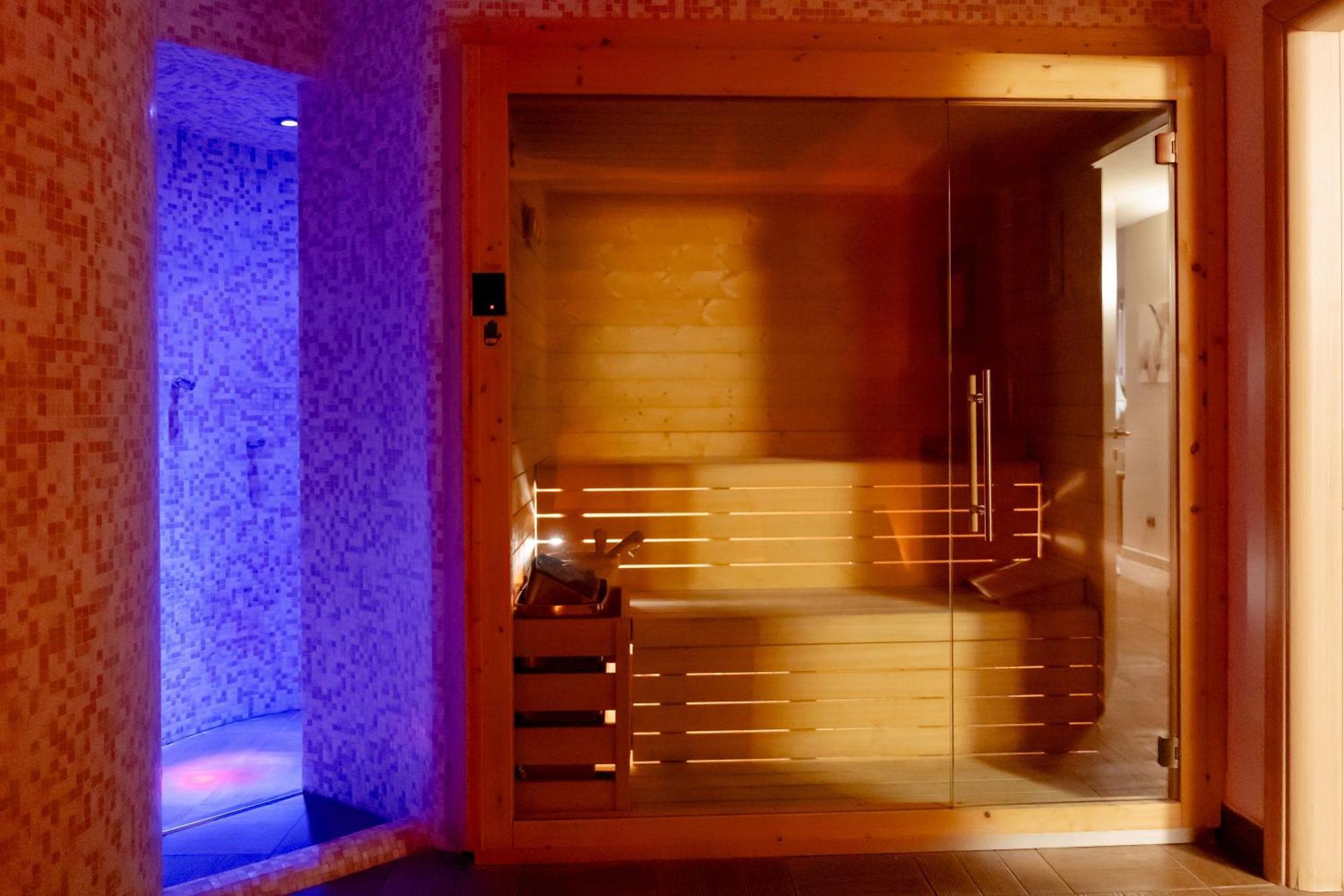 Spa Hotel Splendid Sole マネルバ・デル・ガルダ エクステリア 写真